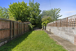 Photo 16- click for photo gallery